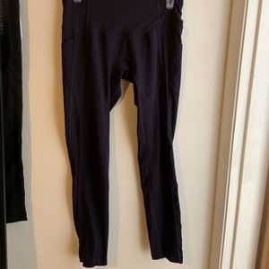 Deep Purple leggings with pockets!